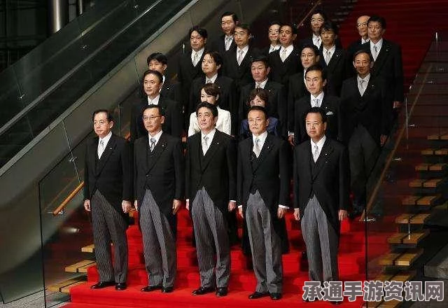 安倍晋三应对办学丑闻，探讨内阁改革方案与振作策略的技巧方法