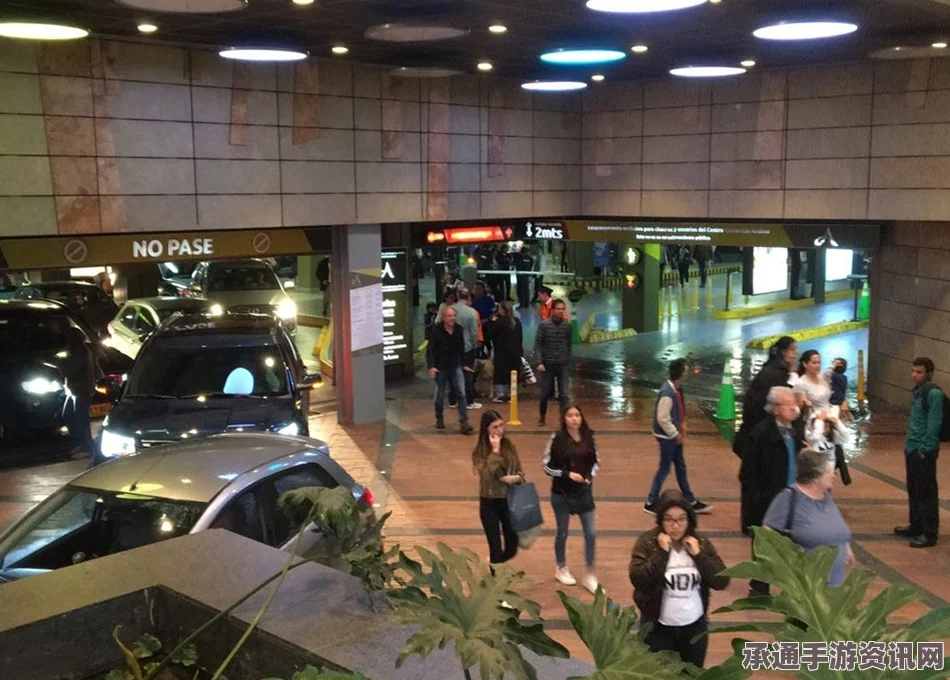 哥伦比亚波哥大一购物中心发生爆炸事件，现场报道与应对技巧（组图）