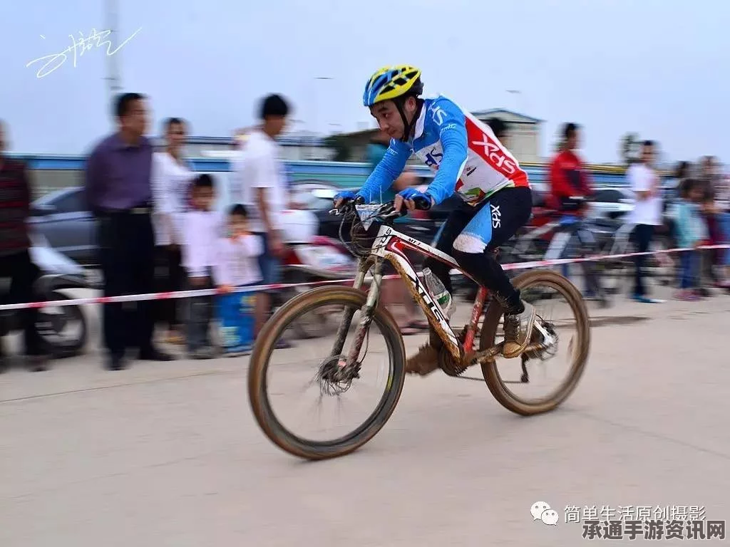 非洲一鸵鸟与自行车手公路赛跑，速度与激情的跨界对决走红网络