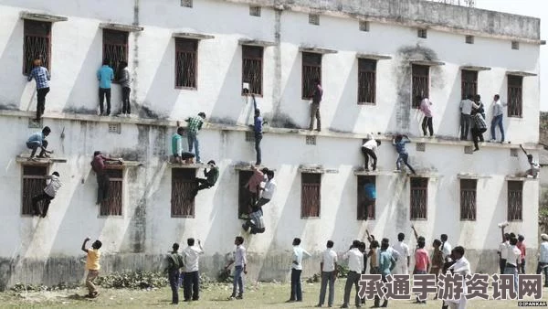 印度军队采取独特措施应对考试作弊，考生仅穿内裤接受考试
