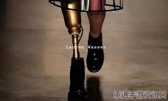 独腿模特戴金色假肢在纽约时装周首秀，闪耀全场，揭示成功背后的技巧方法