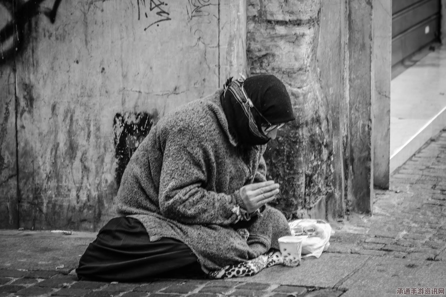 哥伦比亚警方涉嫌组织男性卖淫背后的真相与应对之策