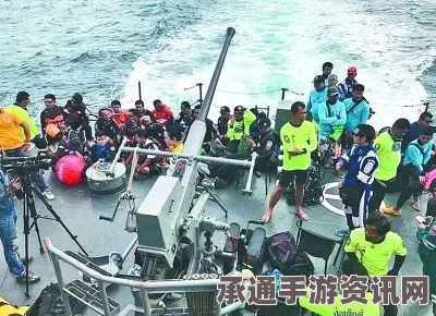 泰国民众河边捕鱼意外发现大蟒蛇，揭秘捕捉技巧与应对方法，图文详解