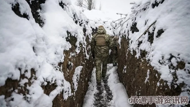 泰国遭遇罕见寒潮侵袭，导致14人被冻死，山区学校紧急停课—应对寒潮的策略与反思