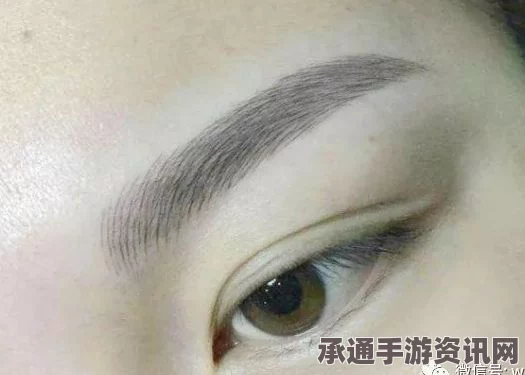 女子独特纹眉照网络爆红引发恶搞风波，应对技巧与图片分享