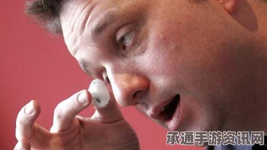 男子用迷你摄像机替代眼球，独特视角探索纪录片制作技巧