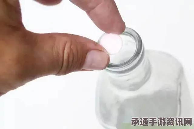 男子特异功能，脸部吸引瓶罐之谜—揭秘技巧方法与科学解析