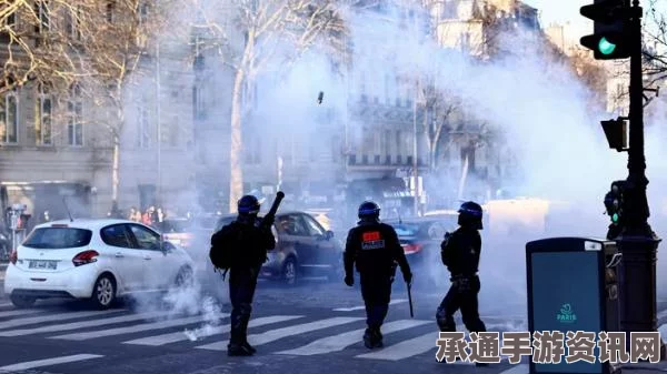 法国数百难民尝试穿越边境赴英，警方采取催泪弹阻止行动（图）应对难民问题的技巧与方法探讨