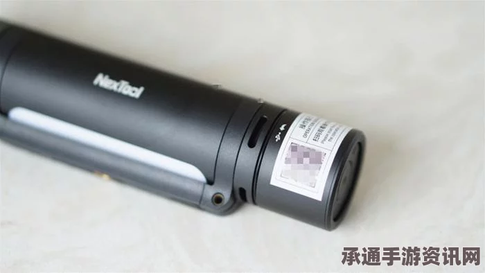 分层零手电筒与灯光的熄灭技巧详解