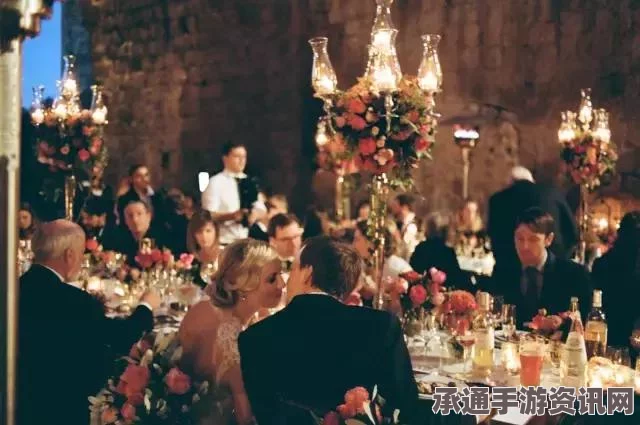 印度土豪举办集体婚礼，赠百名贫穷女孩黄金首饰的善举与启示